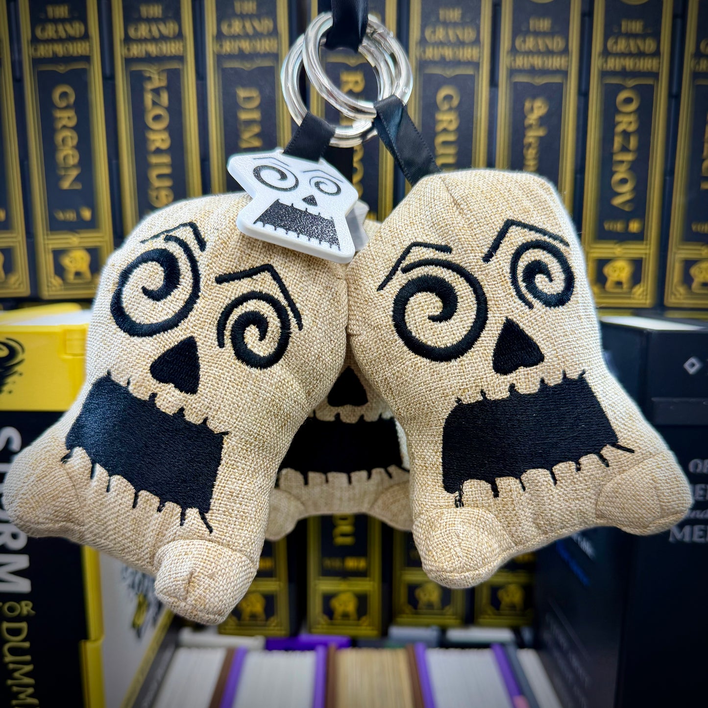 Didget Hanging Plush Pouch