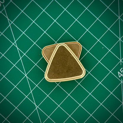 Islidenkliq - Brass - Triangular Magnetic Slider