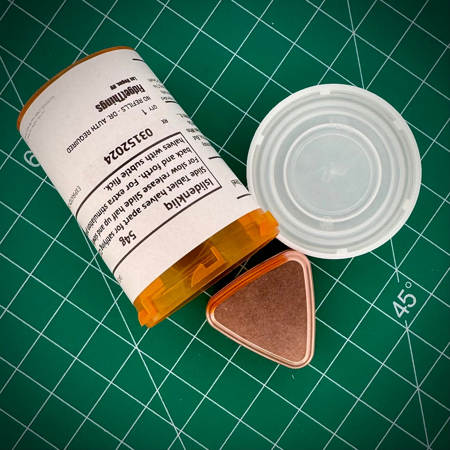 Islidenkliq - Copper - Triangular Magnetic Slider