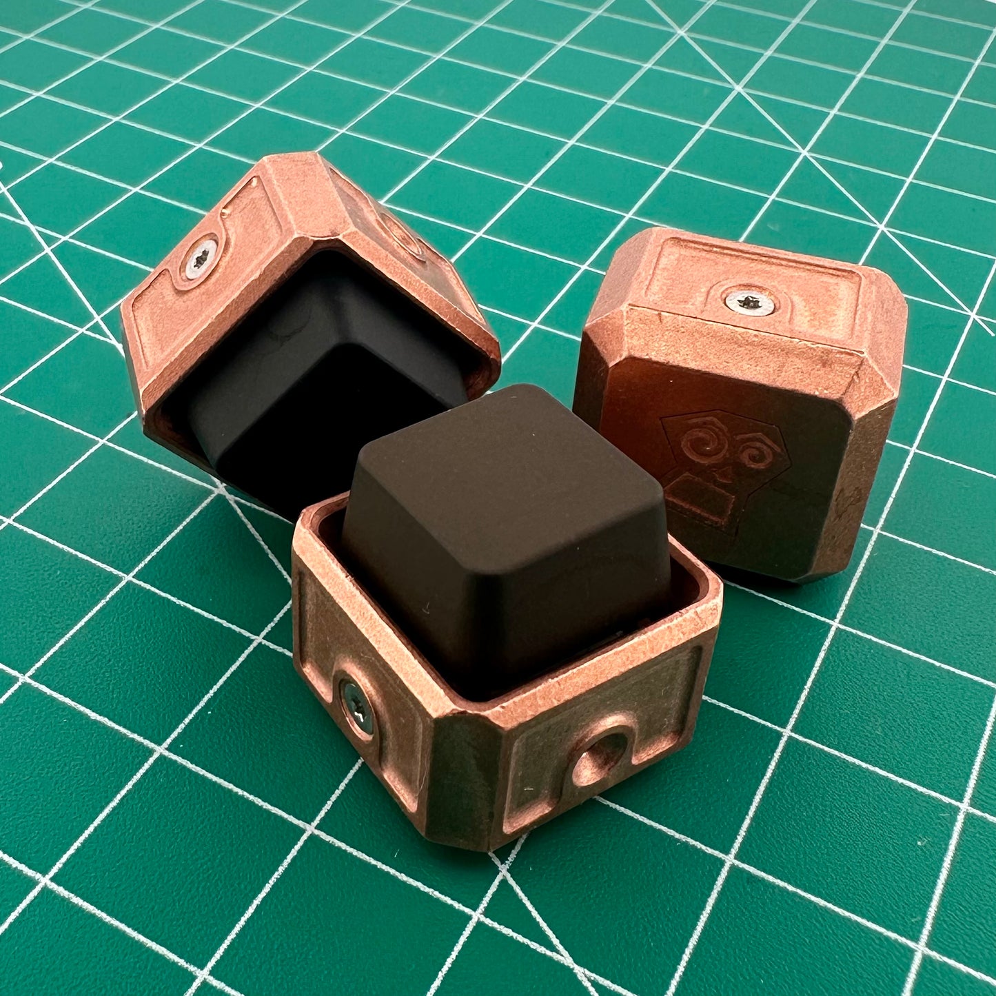 FidgetThings Switch - Copper