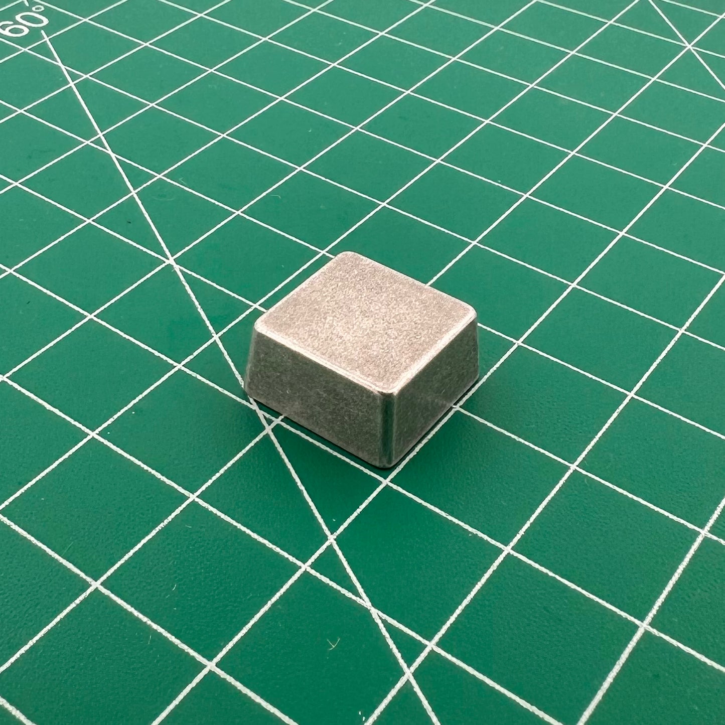 Alinity Key Cap Aluminum Key Cap – FidgetThings